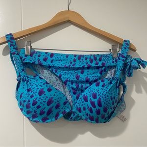 2 Piece Swimsuit size S